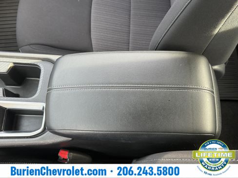 Used 2024 Nissan Sentra SV image 19