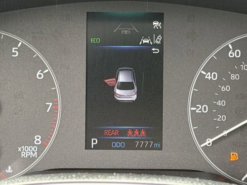 Used 2025 Toyota Corolla SE FWD image 16
