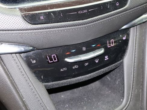 Used 2019 Cadillac XT5 Luxury image 27