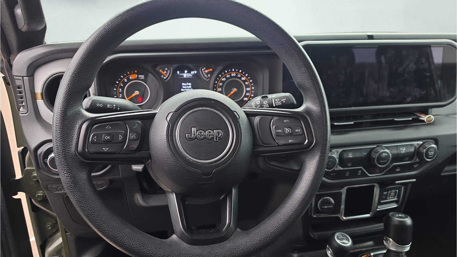 Used 2024 Jeep Wrangler Unlimited Sport AWD/4WD image 13