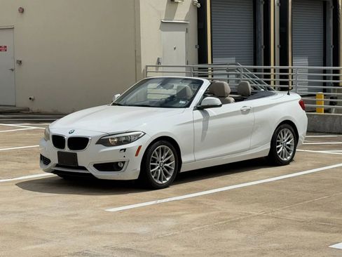 Used 2015 BMW 228i Convertible RWD image 7