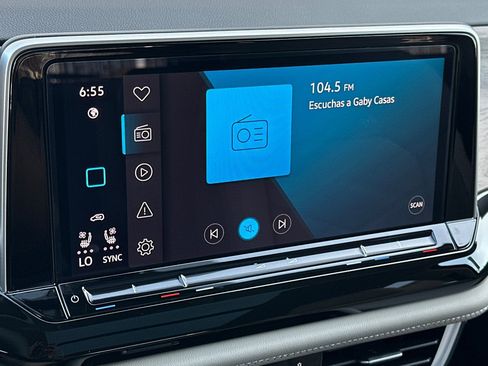 New 2026 Volkswagen Atlas SE image 18