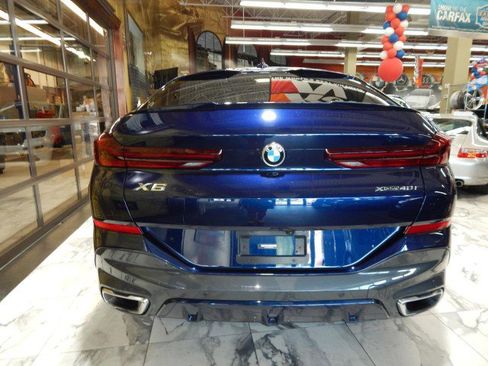 Used 2022 BMW X6 xDrive40i image 6