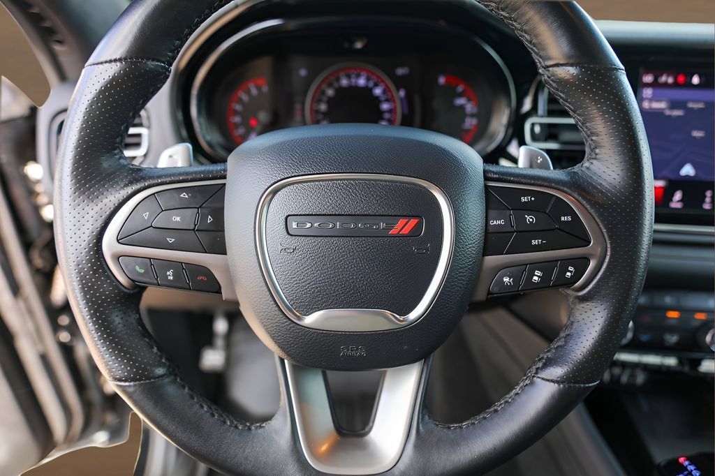 Used 2022 Dodge Durango Citadel RWD image 12