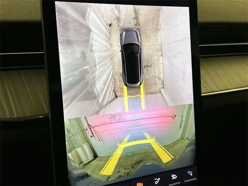 Used 2025 Polestar Polestar 3 image 13