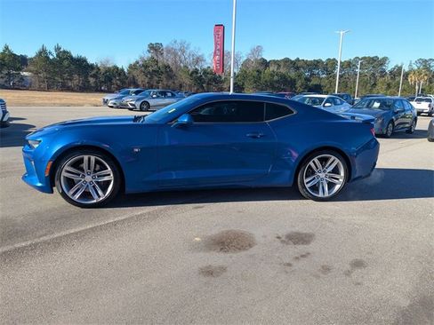 Used 2016 Chevrolet Camaro SS image 6