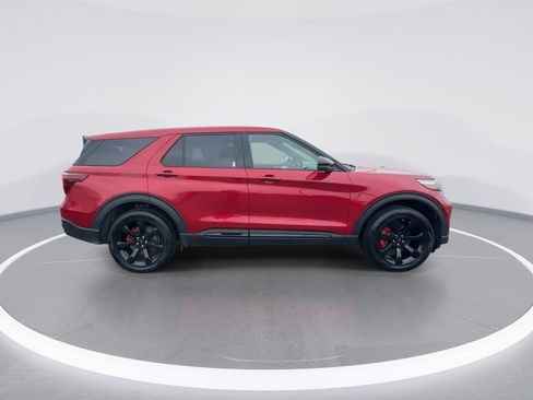 Used 2022 Ford Explorer ST w/ Equipment Group 401A AWD/4WD image 9