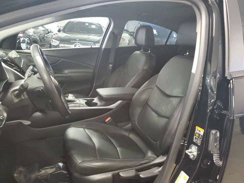 Used 2018 Chevrolet Volt LT w/ LT Driver Confidence Package image 16