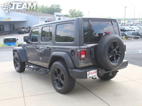 Used 2021 Jeep Wrangler Unlimited Sport AWD/4WD image 6