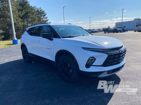 Used 2023 Chevrolet Blazer LT w/ Convenience Package image 9