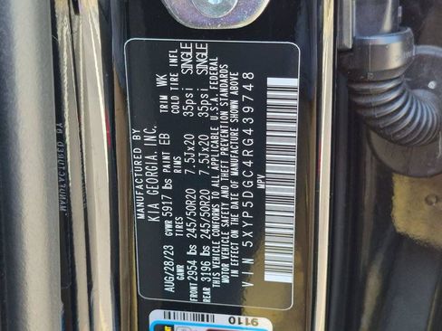 Certified 2024 Kia Telluride SX X-Line AWD/4WD image 37