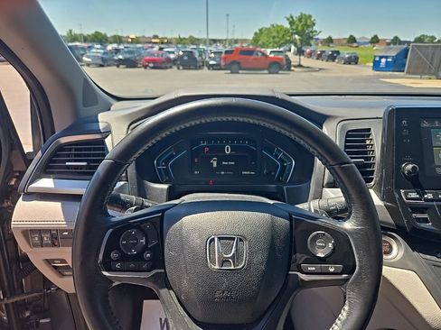 Used 2020 Honda Odyssey EX-L image 11