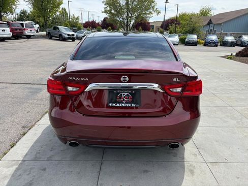 Used 2016 Nissan Maxima 3.5 SL w/ Interior Lighting Package FWD image 9
