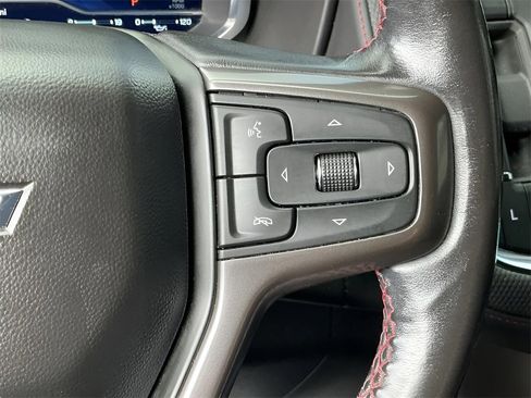 Used 2022 Chevrolet Suburban RST w/ Luxury Package image 39