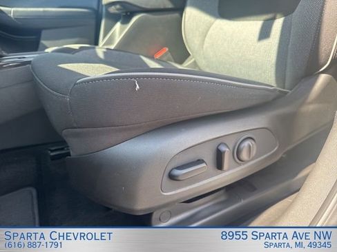 Used 2023 Chevrolet TrailBlazer LT w/ Convenience Package AWD/4WD image 15