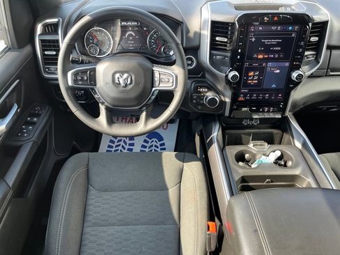 Used 2025 RAM 1500 Big Horn AWD/4WD image 12