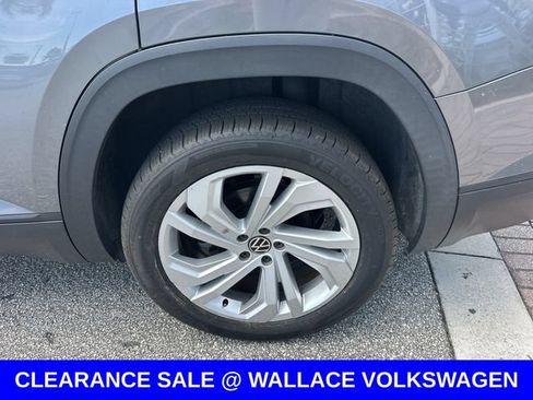 Certified 2021 Volkswagen Atlas SE w/ Panoramic Sunroof Package FWD image 10