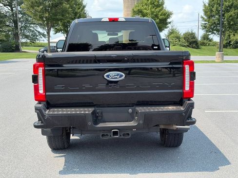 Used 2023 Ford F250 XLT w/ XLT Premium Package AWD/4WD image 7