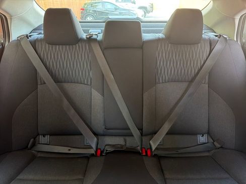 Used 2025 Toyota Camry LE w/ Convenience Package image 29