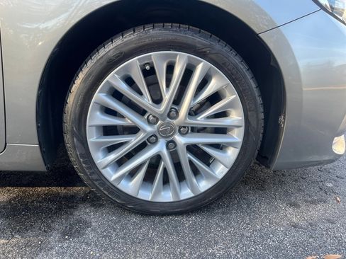 Used 2016 Lexus ES 350 image 25