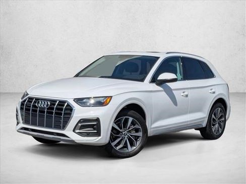 Used 2021 Audi Q5 Premium Plus w/ Premium Plus Package image 1