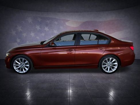 Used 2018 BMW 320i 320i image 2