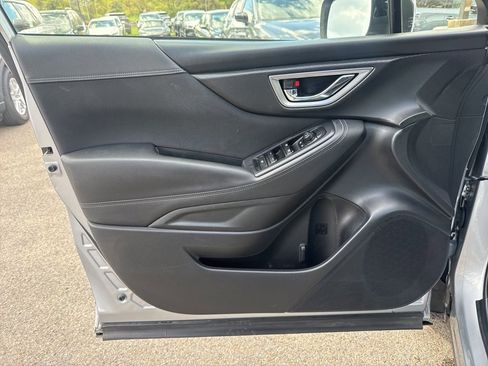 Used 2023 Subaru Forester Premium image 22