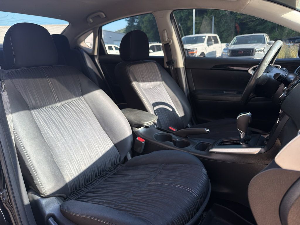 Used 2016 Nissan Sentra SV FWD image 23