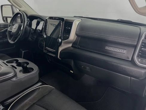 Used 2024 RAM 2500 Laramie AWD/4WD image 30