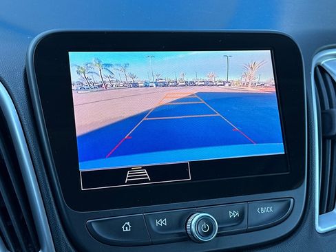 Used 2024 Chevrolet Malibu LT image 25