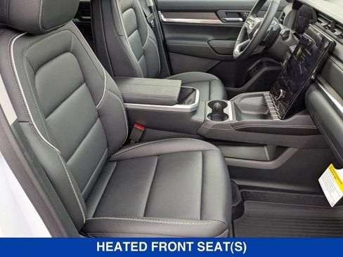 New 2026 GMC Terrain Denali w/ LPO, Floor Liner Package image 38