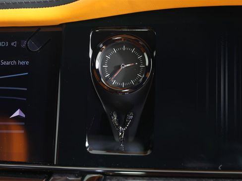 New 2026 Rolls-Royce Cullinan Black Badge image 27