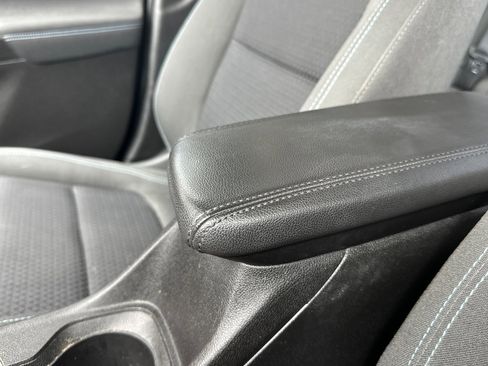 Used 2022 Chevrolet Bolt EUV LT w/ Driver Confidence Package image 30