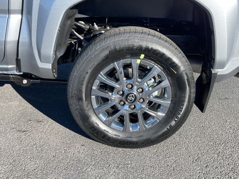 New 2026 Toyota Tacoma Limited image 6