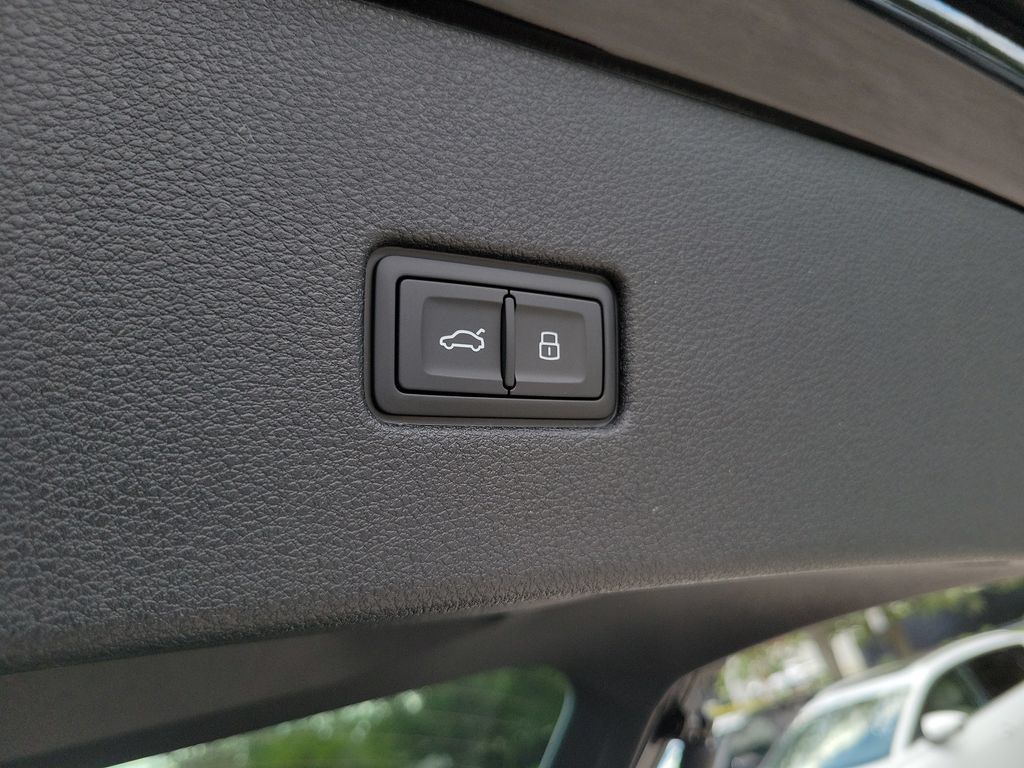 New 2026 Audi Q8 Premium Plus AWD/4WD image 31
