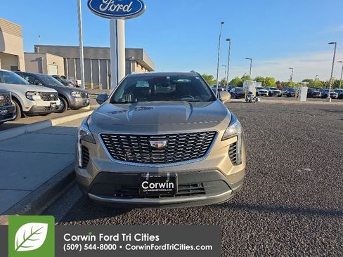 Used 2020 Cadillac XT4 Premium Luxury AWD/4WD image 3