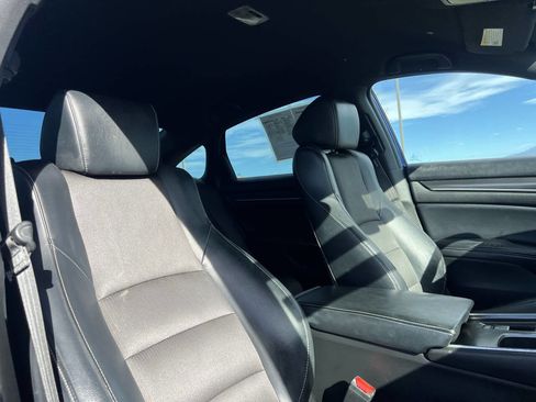 Used 2018 Honda Accord Sport image 20