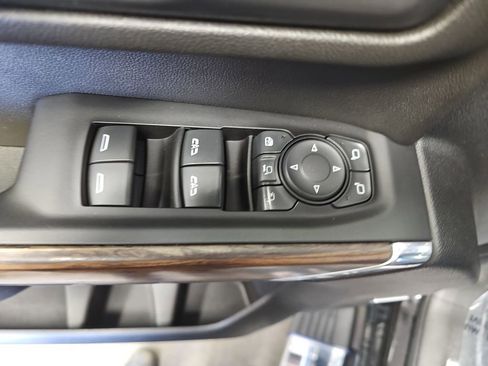 Used 2022 Chevrolet Silverado 2500 High Country w/ Z71 Off-Road Package image 28