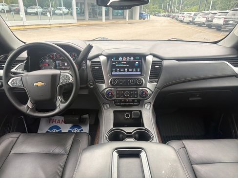 Certified 2020 Chevrolet Tahoe LT w/ Luxury Package AWD/4WD image 12