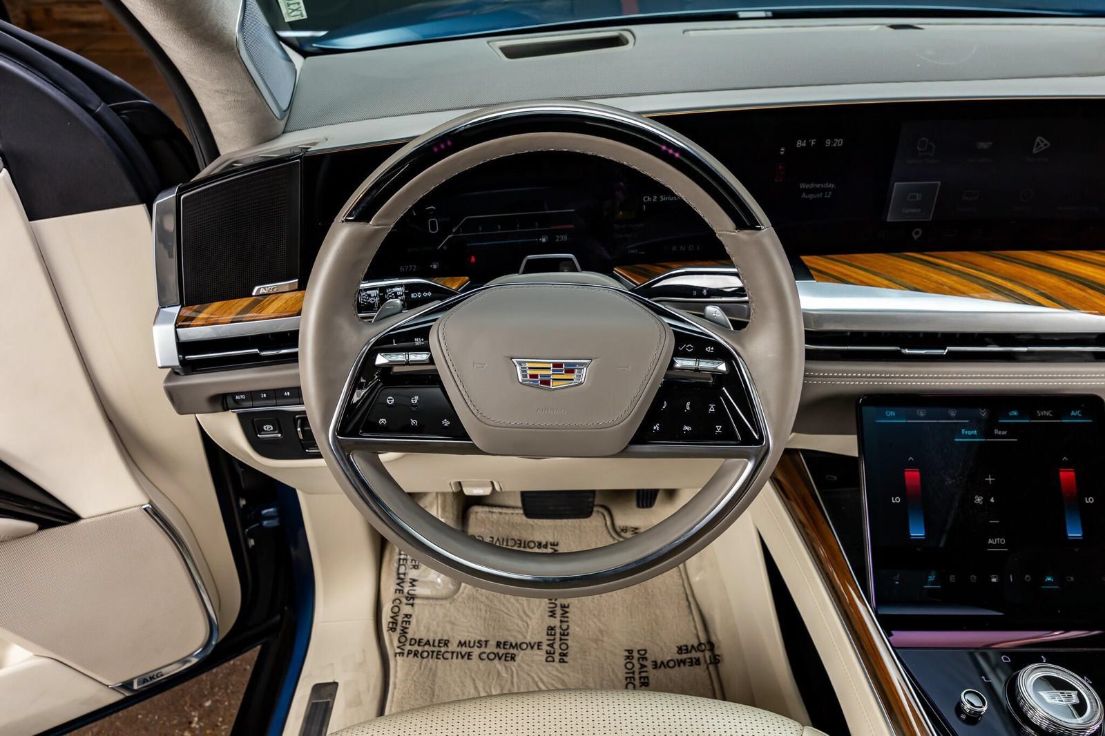 Used 2025 Cadillac Escalade Sport Platinum AWD/4WD image 20