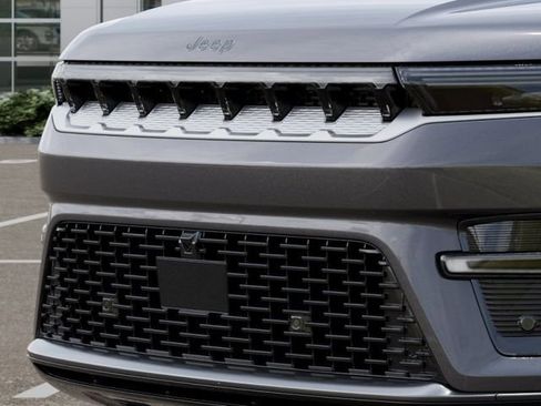 New 2026 Jeep Grand Wagoneer 4WD w/ Premium Group I image 11