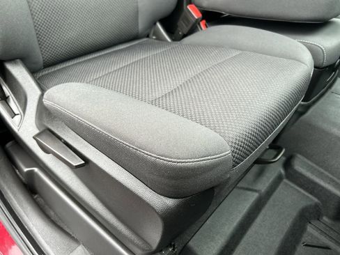 Used 2018 Chevrolet Silverado 1500 LT w/ All Star Edition image 16