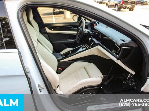 Used 2024 Porsche Panamera 4 w/ Premium Package AWD/4WD image 21