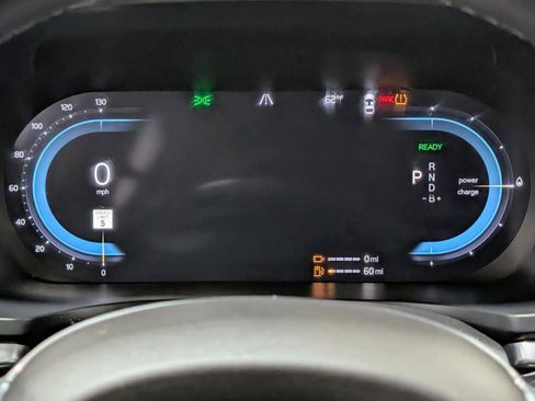 Used 2023 Volvo S60 T8 Core image 30