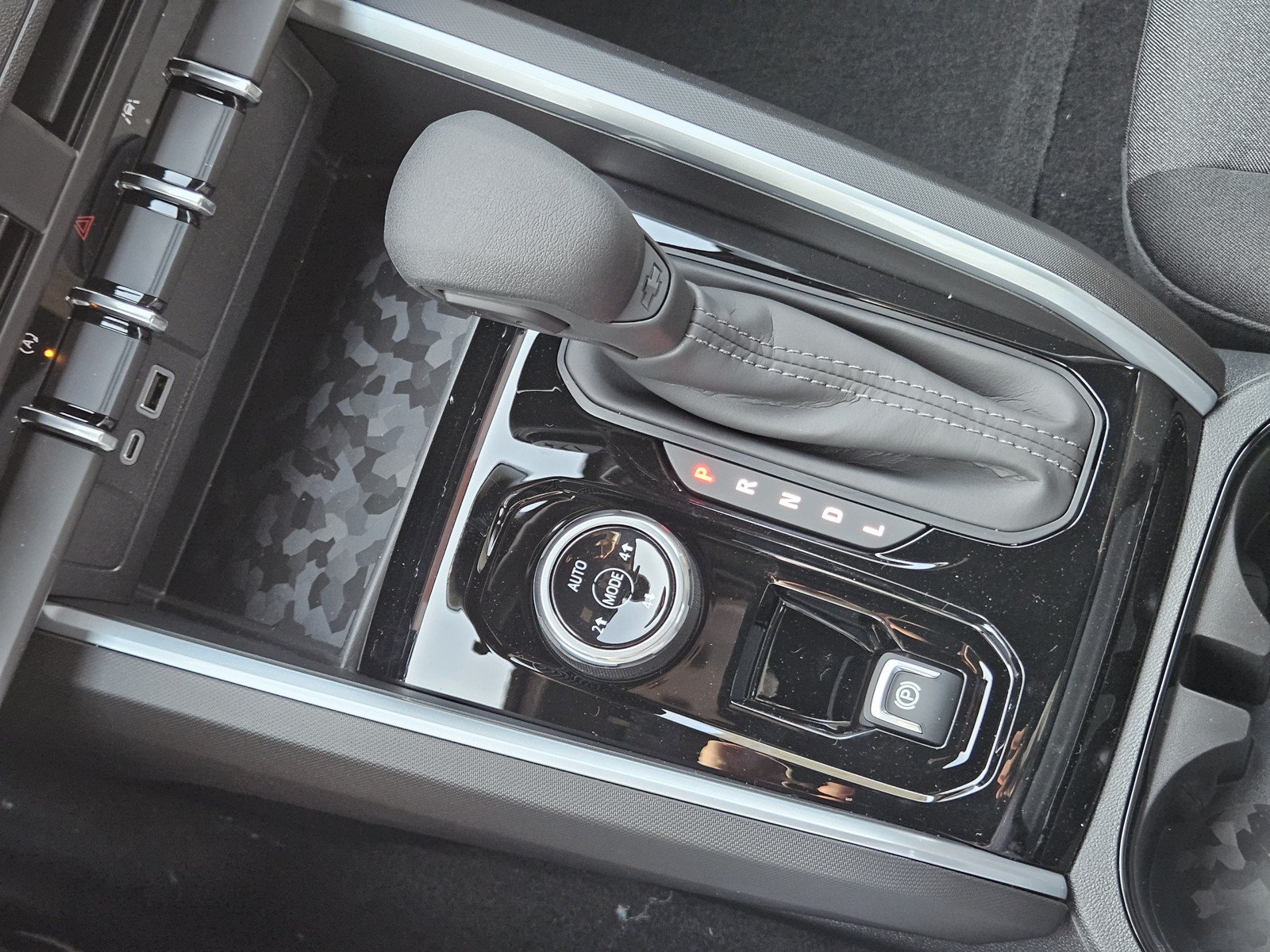 New 2026 Chevrolet Colorado Trail Boss AWD/4WD image 15