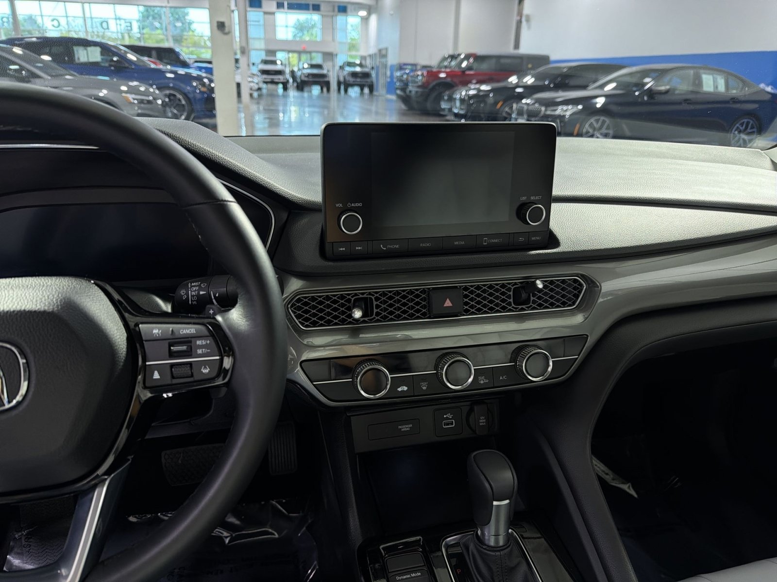Used 2025 Acura Integra FWD image 19