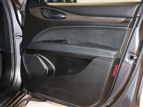 Used 2022 Alfa Romeo Stelvio Ti image 57