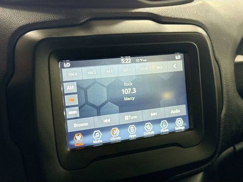 Used 2020 Jeep Renegade Limited image 15