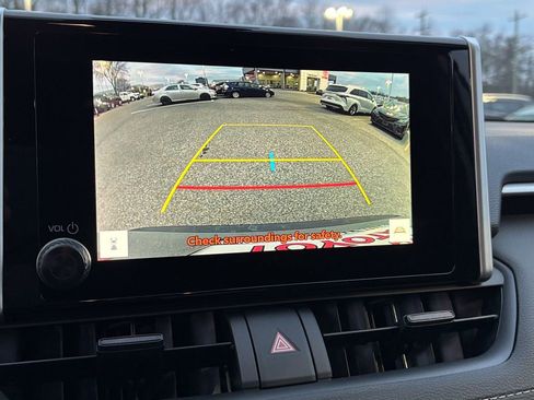 New 2025 Toyota RAV4 LE image 18