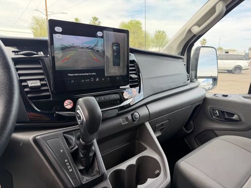 Used 2023 Ford Transit 350 XLT image 23